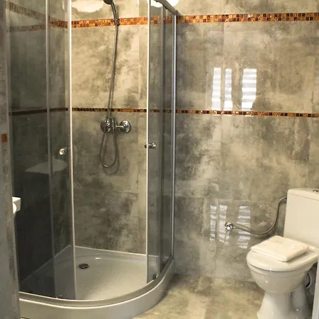 ゲストハウス Abrakadabra ティリチ